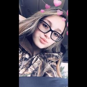 Meet your Posher, Savanah